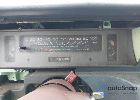 1992 Chevrolet Caprice z USA, uszkodzony, nr VIN 1G1BL53E0NR111678